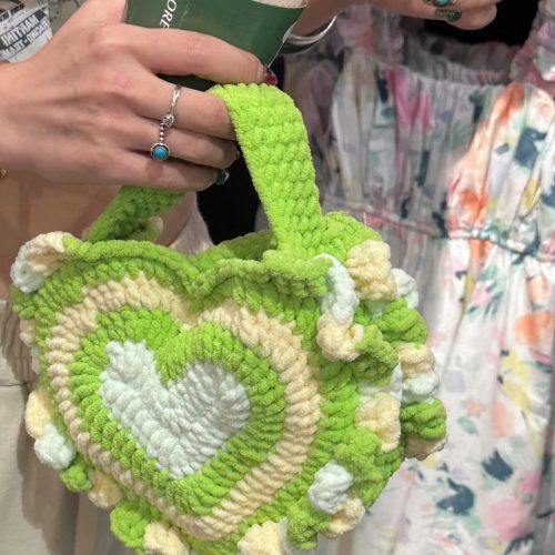 3GreenHeartHandmadeCrochetHandbag