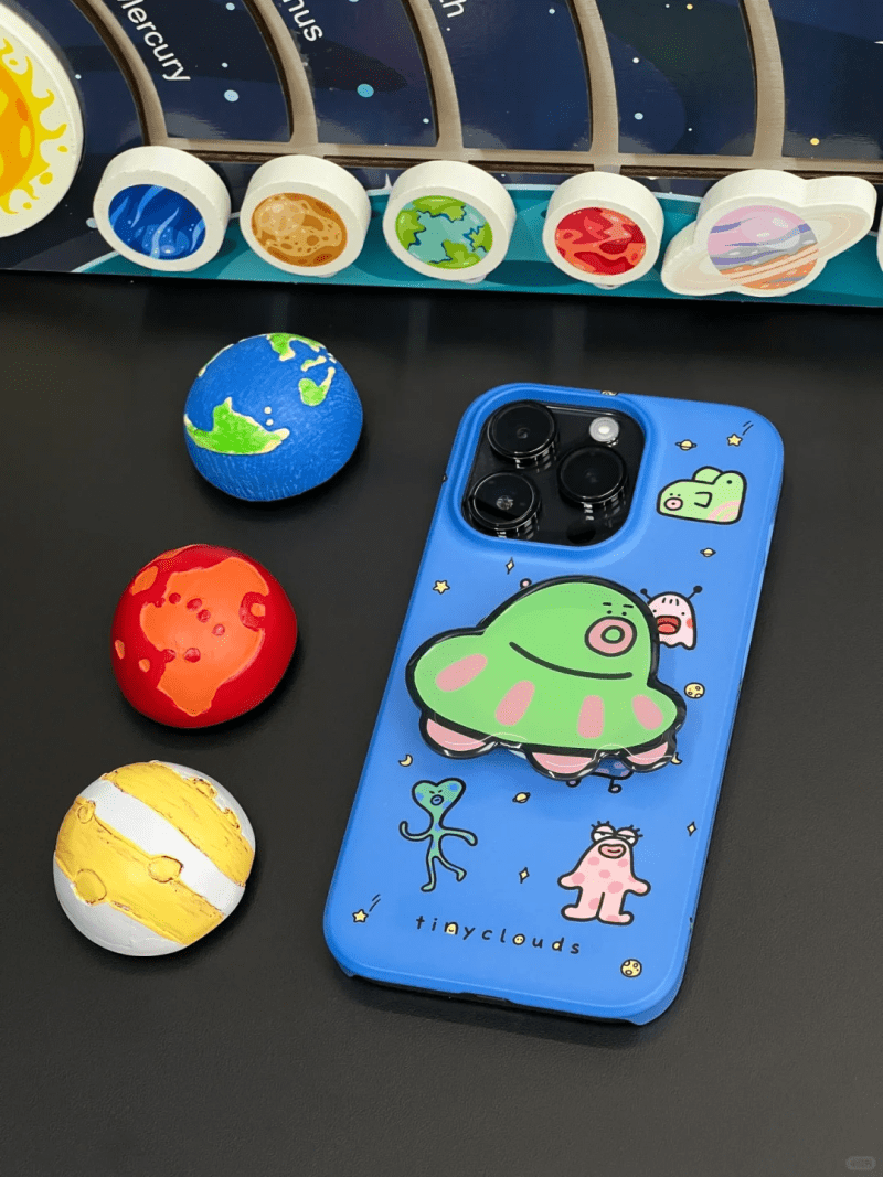 AlienPrintedFunnyPhoneCase4