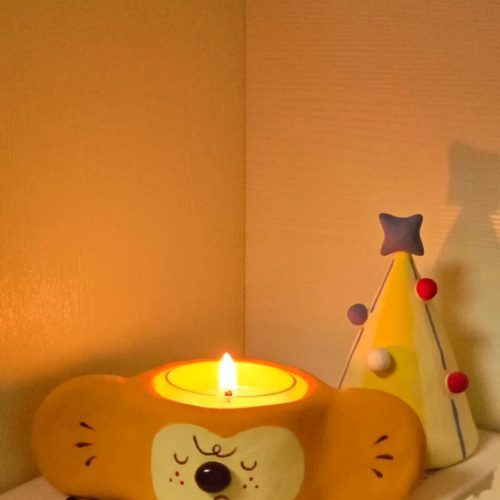 AngryMonkeyCandleHolderWithPartyHat2