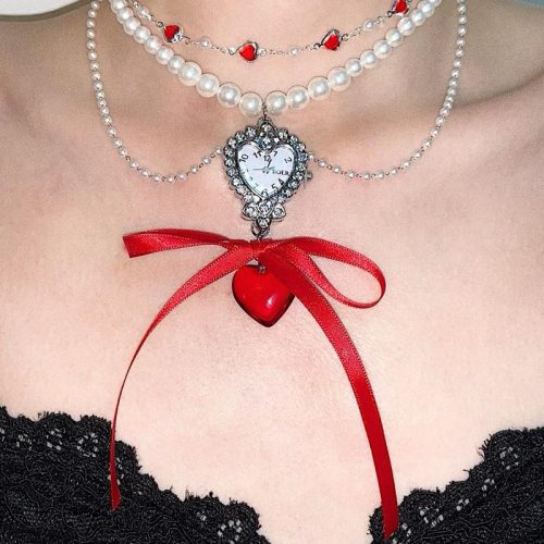 BalletRedHeartPendantPearlBeadedChoker3