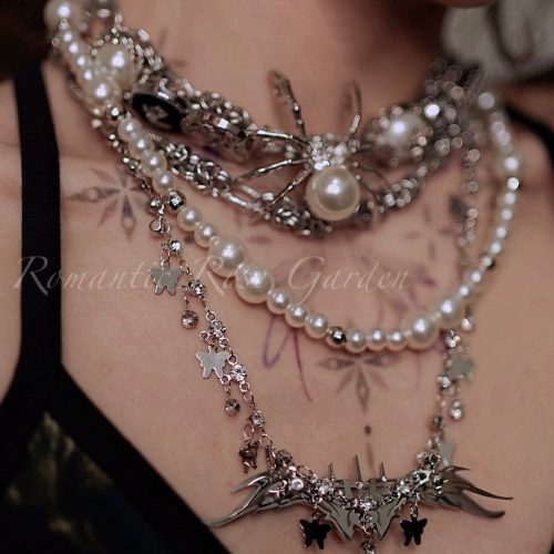 BaroqueSpiderWingPearlChoker1