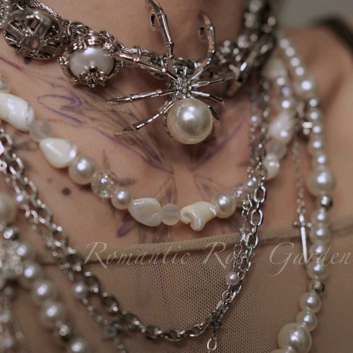 BaroqueSpiderWingPearlChoker12