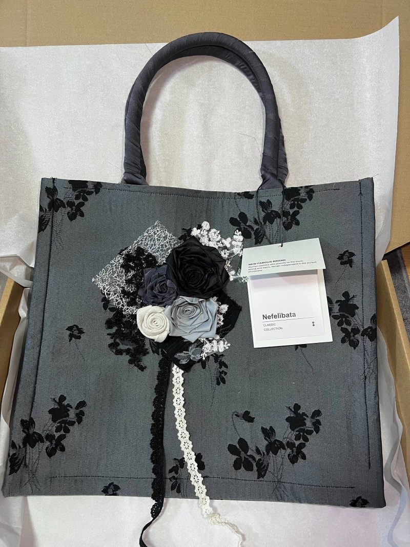 BlackRoseLaceTote3