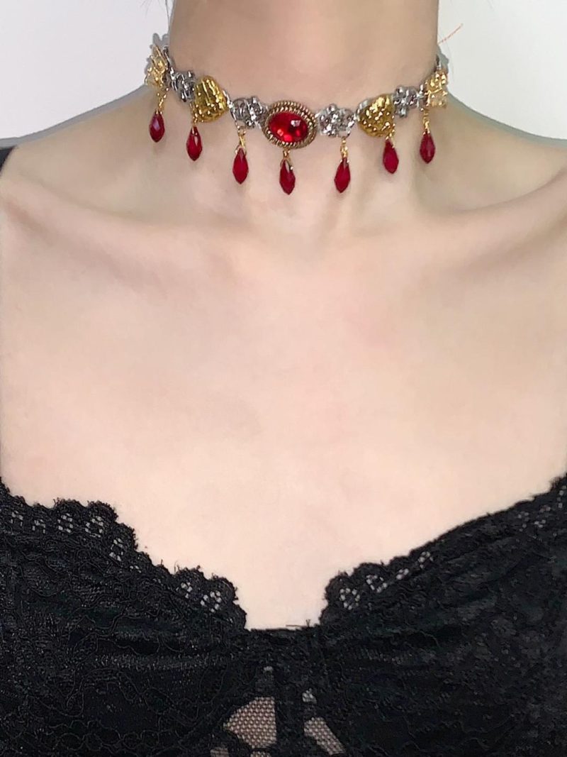 BloodyChoker3