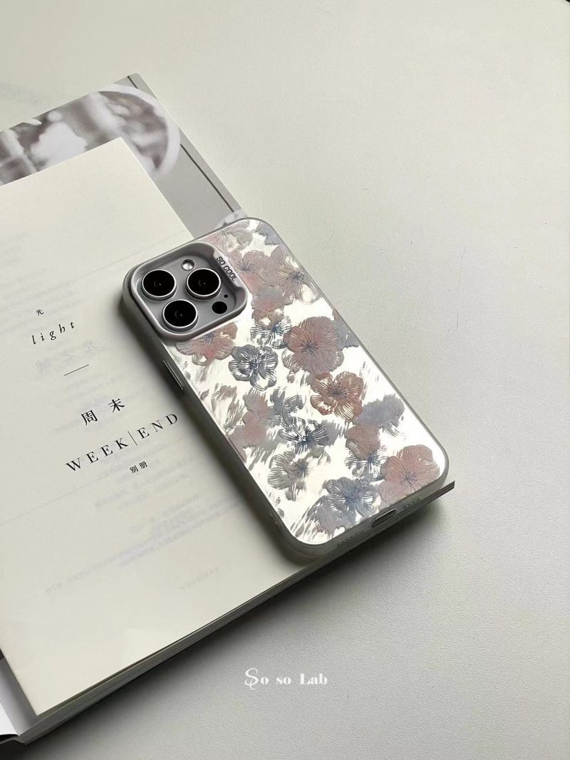 BloomingFlowerPrintedPhoneCase2