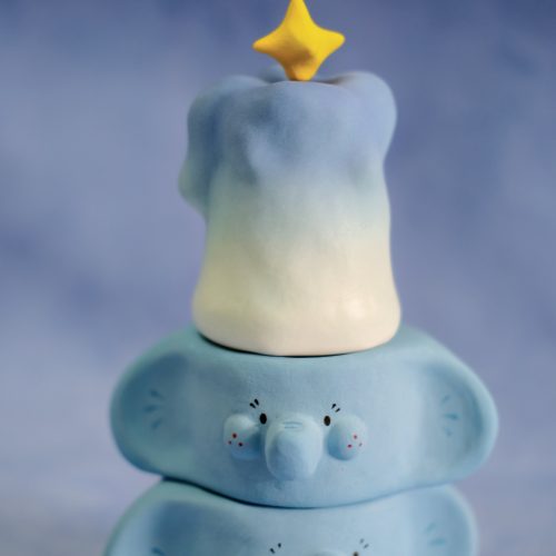 BlueBlueElephantCandleHolderWithStarHat15