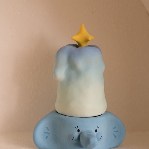 BlueBlueElephantCandleHolderWithStarHat17