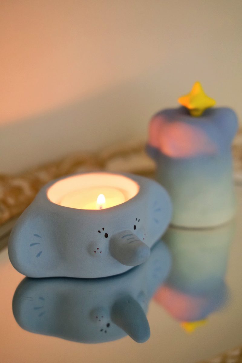 BlueBlueElephantCandleHolderWithStarHat4