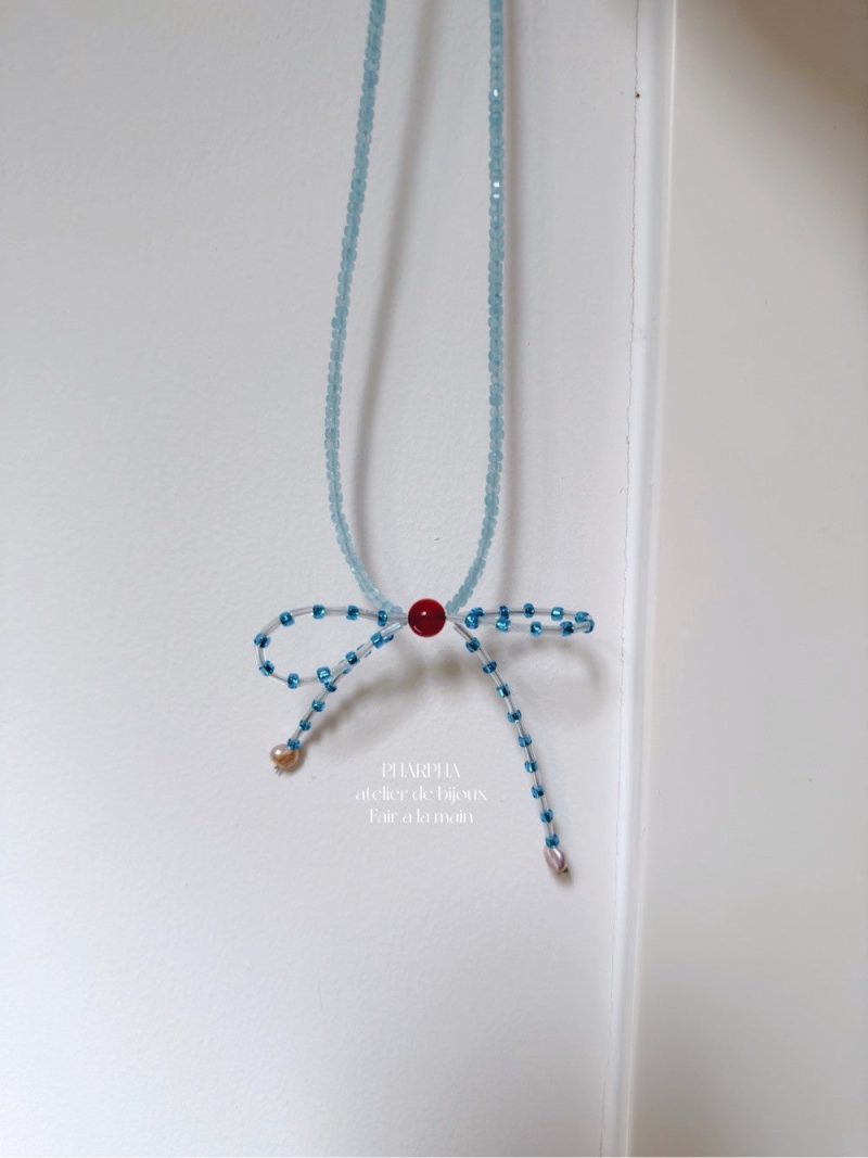 BlueBowPearlBeadedNecklace10