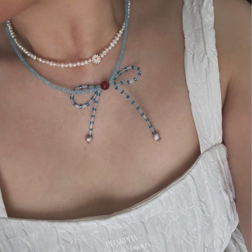 BlueBowPearlBeadedNecklace4