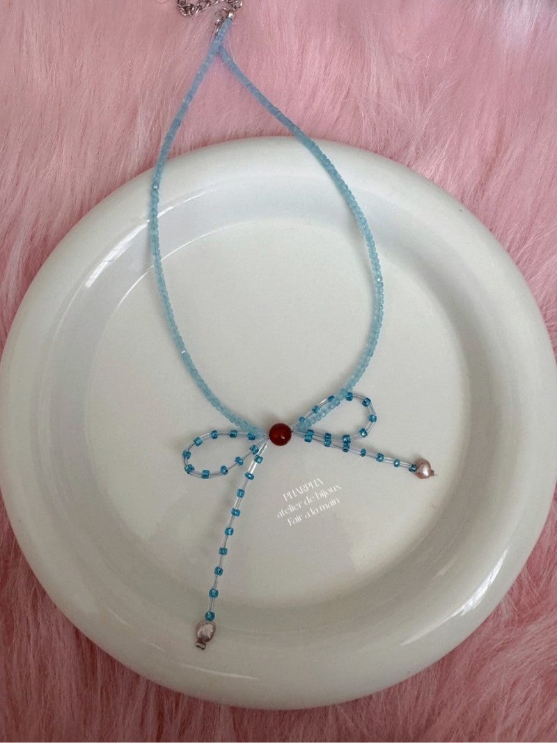 BlueBowPearlBeadedNecklace6