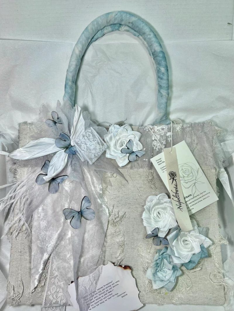 BlueButterflyRoseLaceTote6