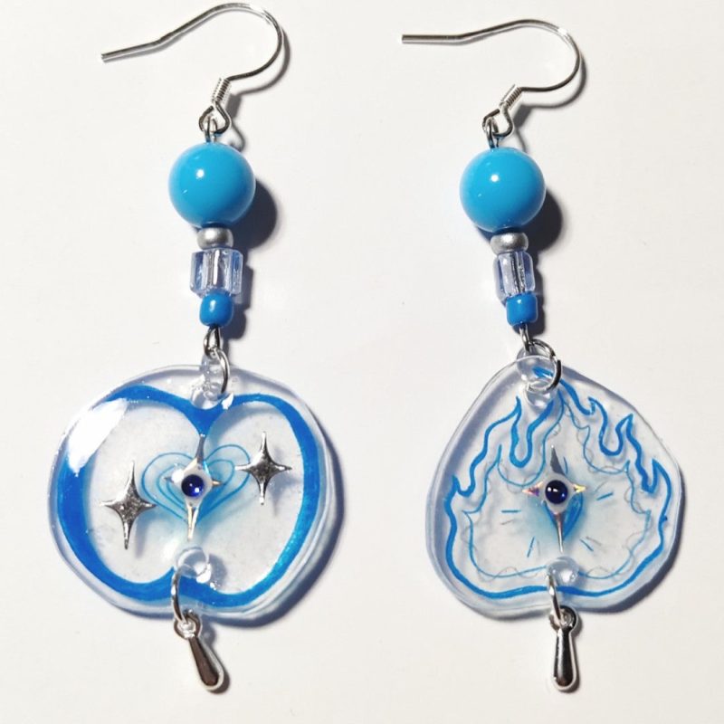 BlueFireAppleAsymmetricShrinkPlasticEarring