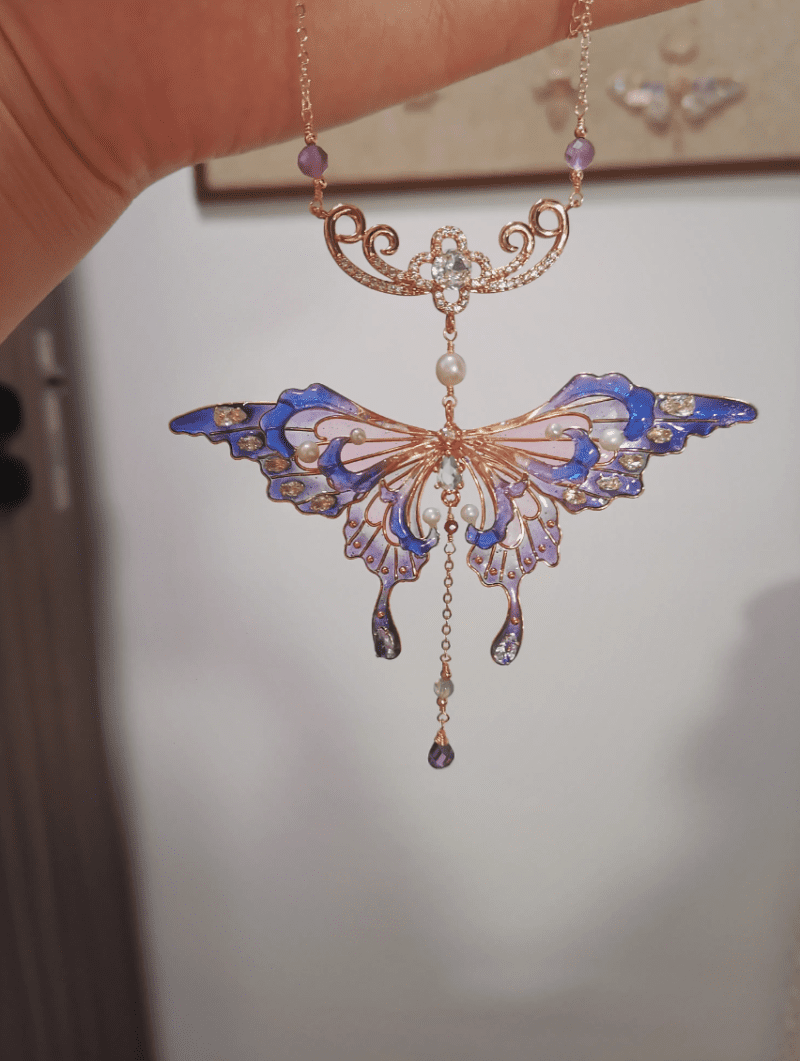 BluePurpleOmbreButterflyNecklace4