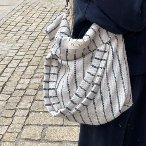 BlueWhiteStripesToteBag1