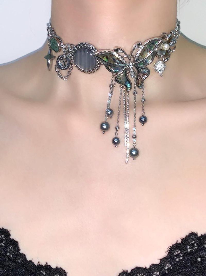 ButterflyDukeTasselChoker1