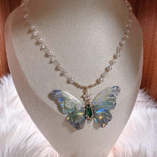 ButterflyNecklace2