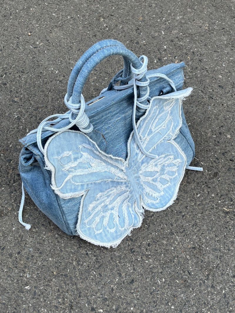 ButterflyPatchDenimHandbag1 ea51a590 3591 4124 89ff d1cfed766e26