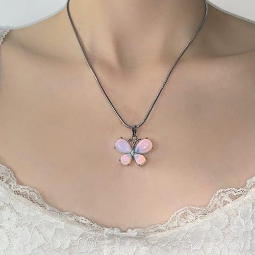 ButterflyPendantNecklace4