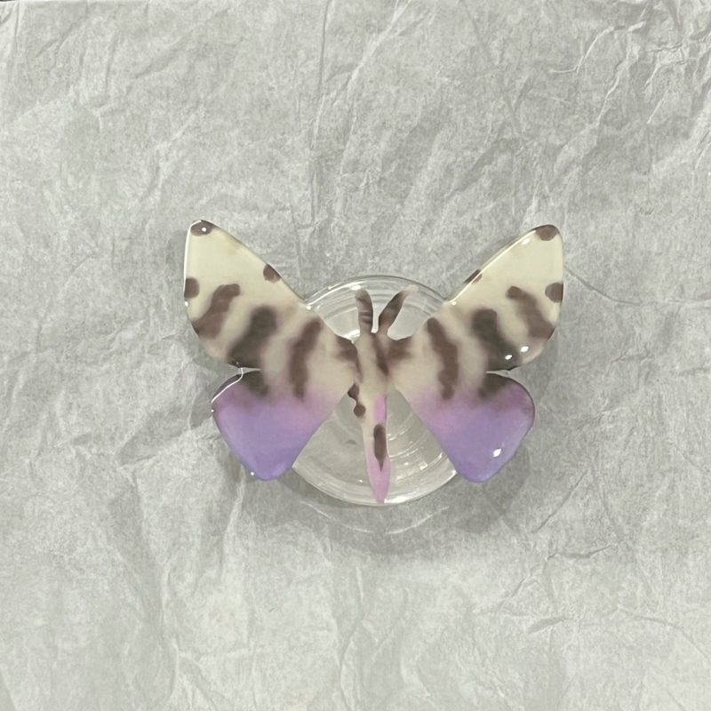 ButterflyResinPhoneStand4