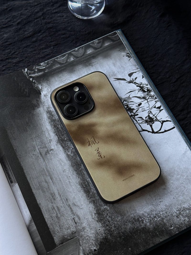 ChineseMaplePhoneCase4