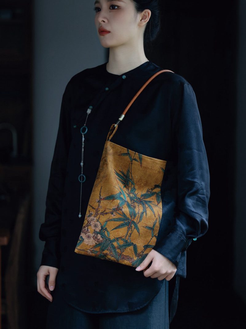 Chinoiserie BambooBlossomSilkToteBag10