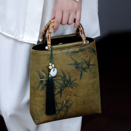 Chinoiserie BambooLeafPrintedSilkHandbag10