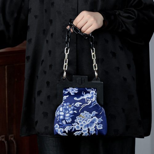 Chinoiserie BlueFlowerEmbroideryFrameClutchBag7