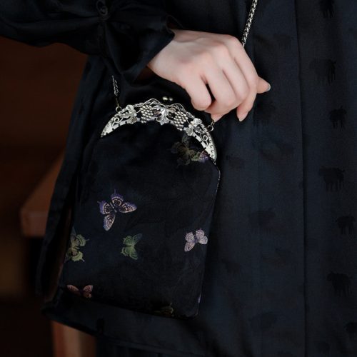 Chinoiserie ButterflyGrapevineFrameClutchBag7