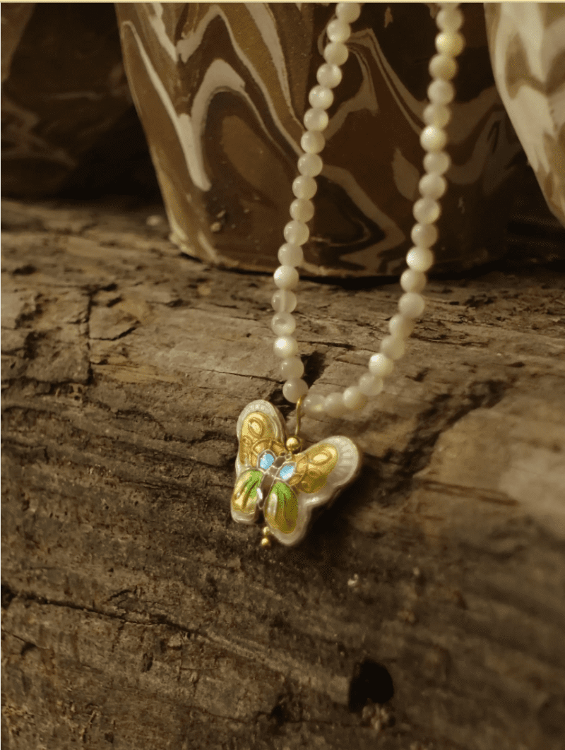 Chinoiserie CloisonneButterflyShellPearlNecklace1