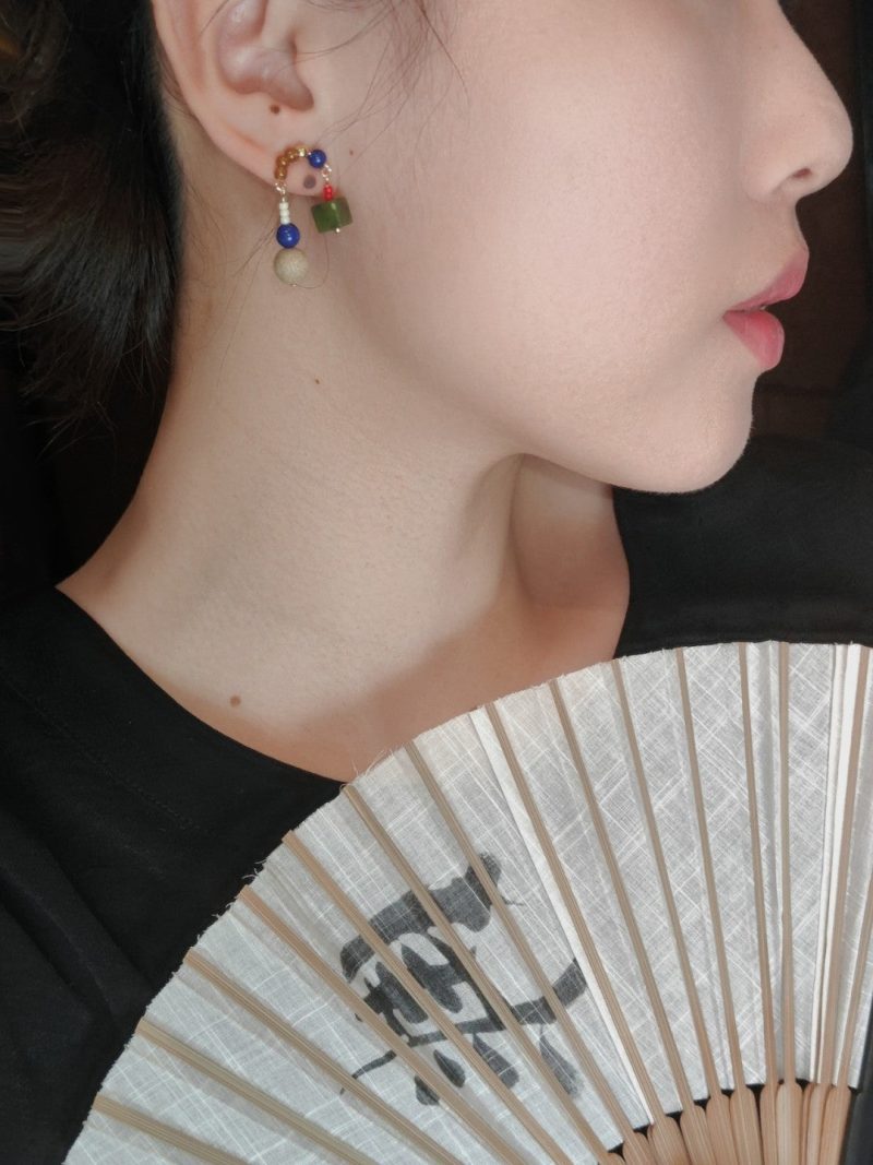 Chinoiserie ImperialBlueNaturalJadeSandalwoodBeadedEarrings7