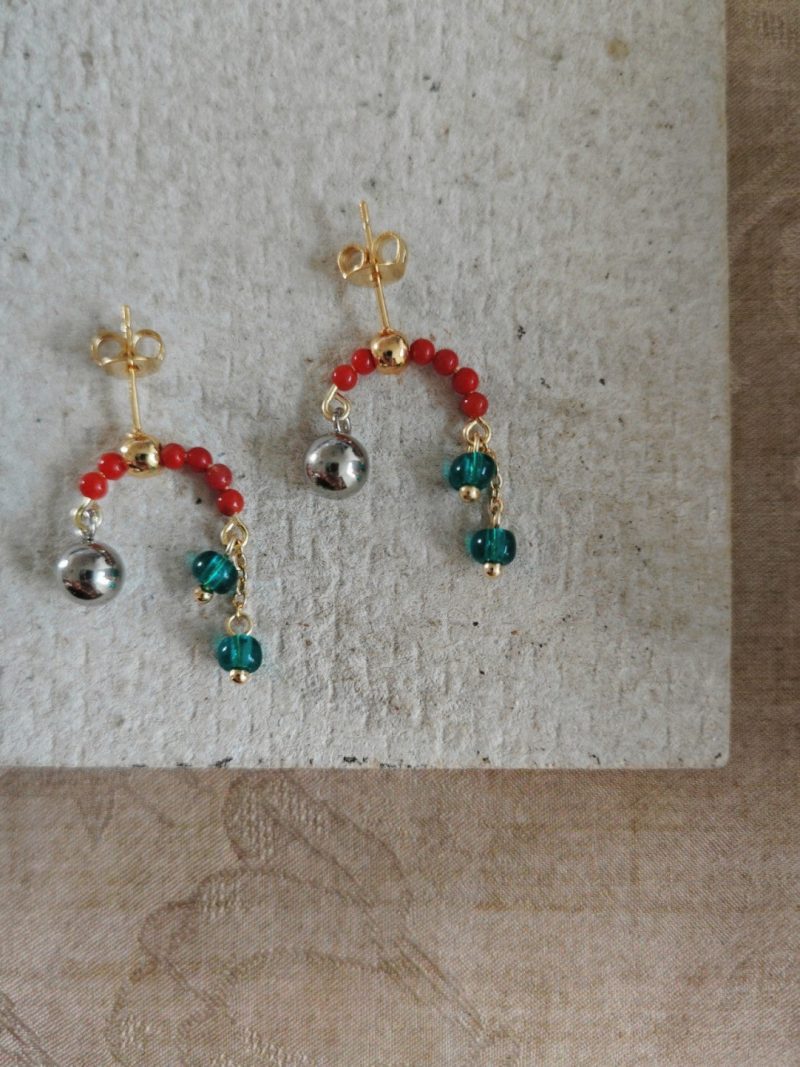 Chinoiserie NaturalAgateRedGreenBeadedDropEarrings2