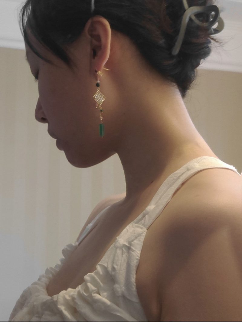 Chinoiserie NaturalJadeGreenPinkBeadedDropEarrings4