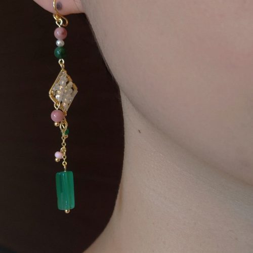 Chinoiserie NaturalJadeGreenPinkBeadedDropEarrings7