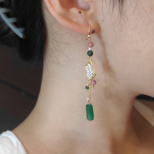 Chinoiserie NaturalJadeGreenPinkBeadedDropEarrings8