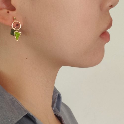 Chinoiserie NaturalJadeGreenTriangleEarrings4