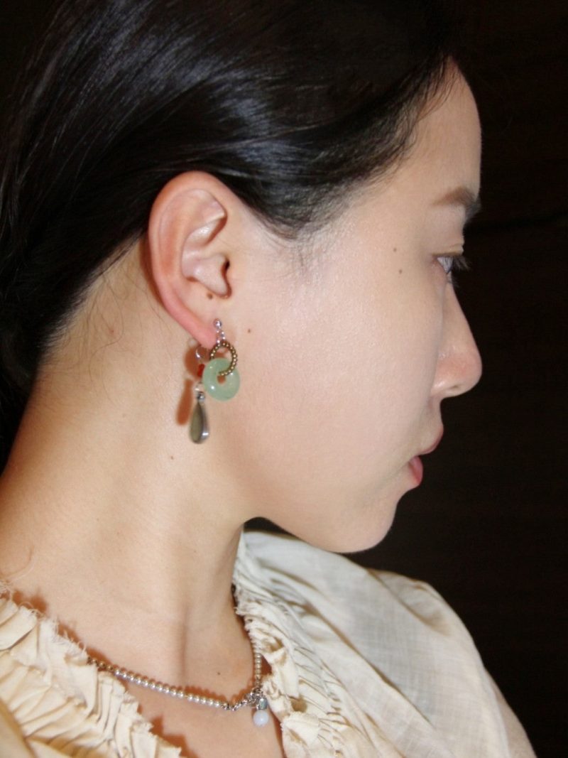 Chinoiserie NaturalJadeHoopBeadedDropEarrings2