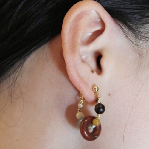 Chinoiserie NaturalJadeHoopEarrings5 a901971b cbb7 4184 9359 3368189a1110