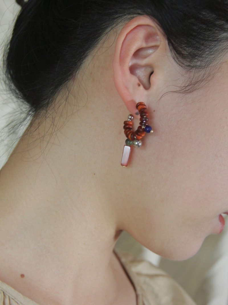 Chinoiserie NaturalJadeSandalwoodBeadedHoopEarrings4