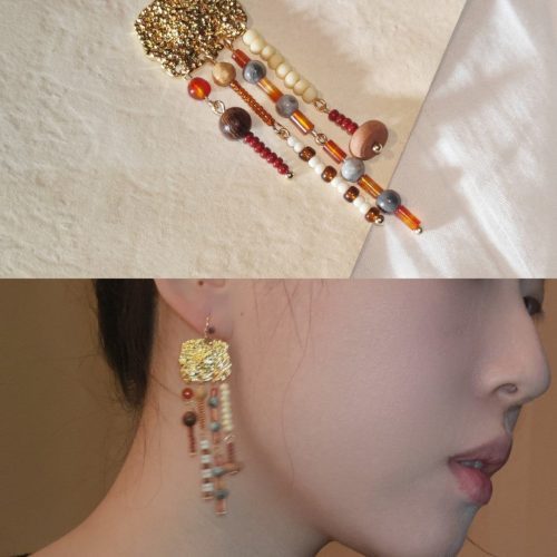 Chinoiserie NaturalSandalwoodAsymmetricSilverEarrings1 5d3dfd55 32ec 4b34 be7c f02243c1ac97