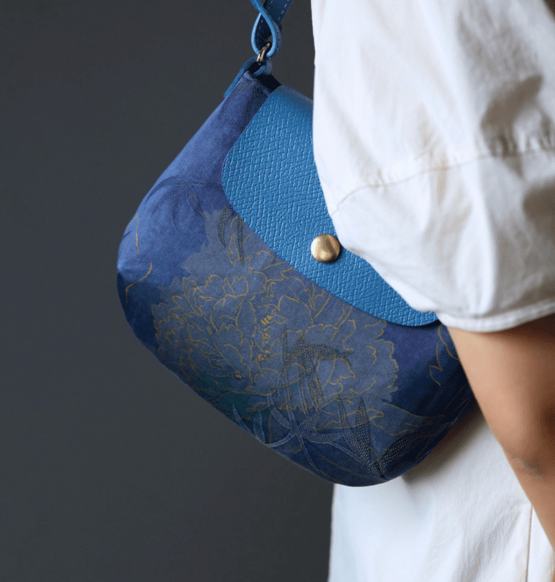 Chinoiserie SilkPhoneBag3