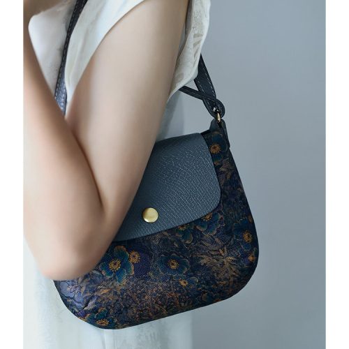 Chinoiserie SilkPhoneBag6