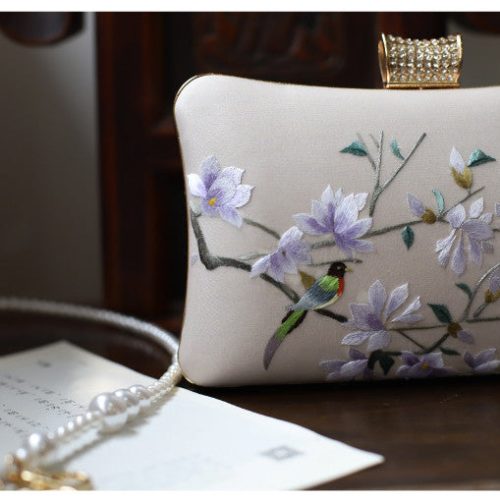 Chinoiserie WhiteMagnoliaEmbroideryClutchBag3