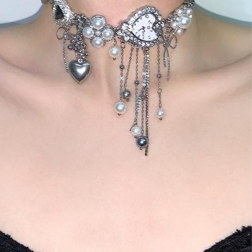 ClockPearlTasselChoker3