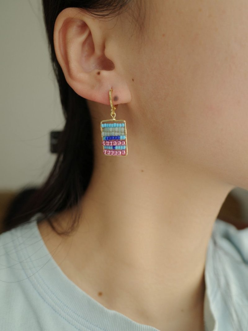 ColorfulBeadedSquareHuggieEarrings5