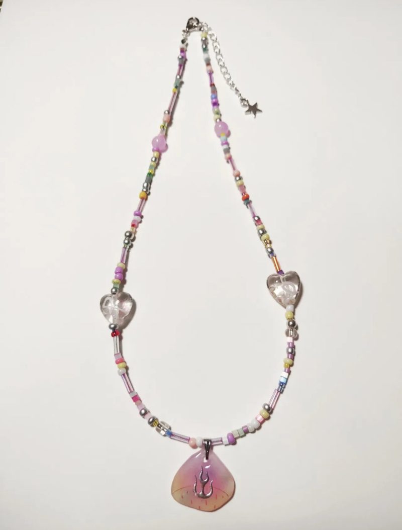 ColorfulFireShrinkPlasticCharmBeadedNecklace2