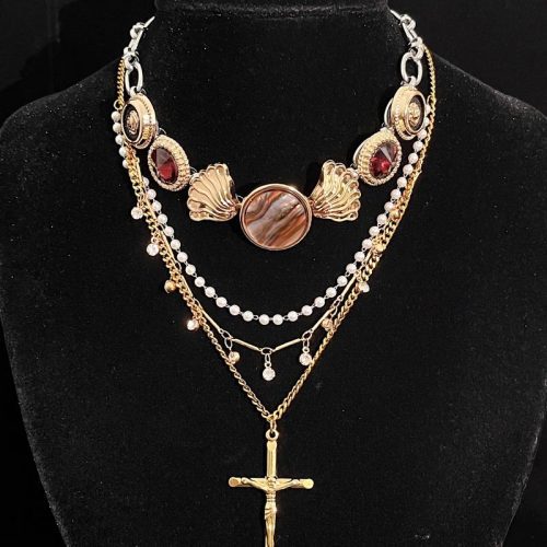 CrossPendantButtonsLayeredChokerNecklace5 e18ac1db d151 4265 a60b 59ebbb5029af