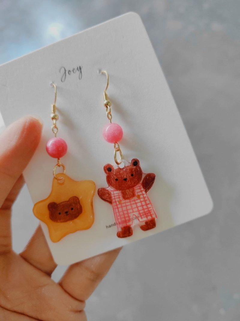 CuteCartoonHandmadeShrinkPlasticEarrings2 3f543fcf 02cb 443e a8f8 d4ad7fe89c2a