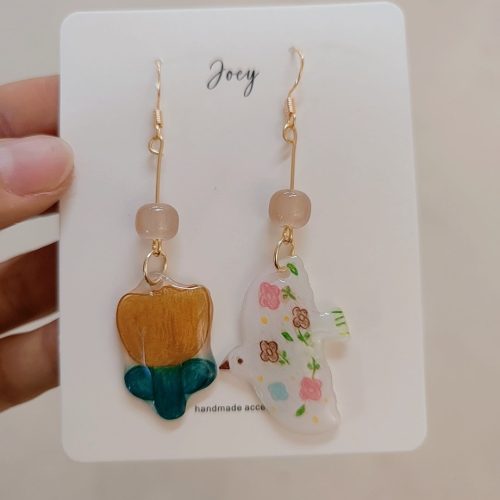 CuteCartoonHandmadeShrinkPlasticEarrings2 656f0501 1147 4381 bc24 860ef21fa08b