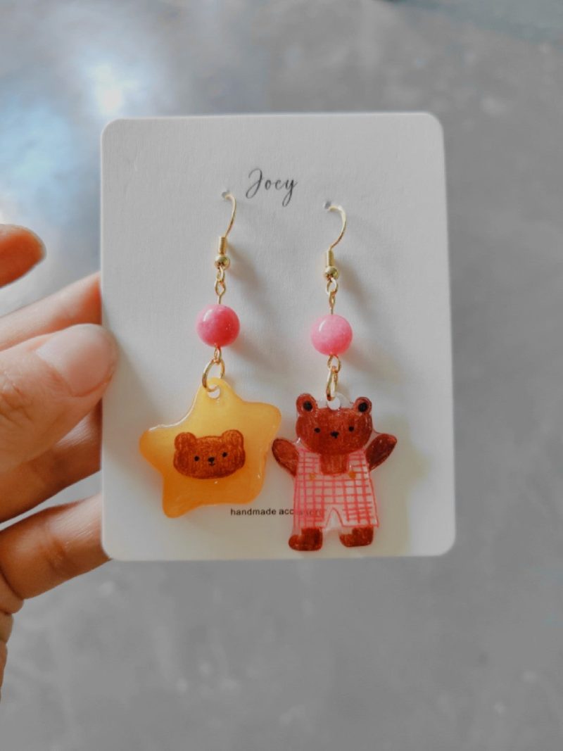 CuteCartoonHandmadeShrinkPlasticEarrings3 105c655e 69b8 4e11 ba42 3108bf526a6c